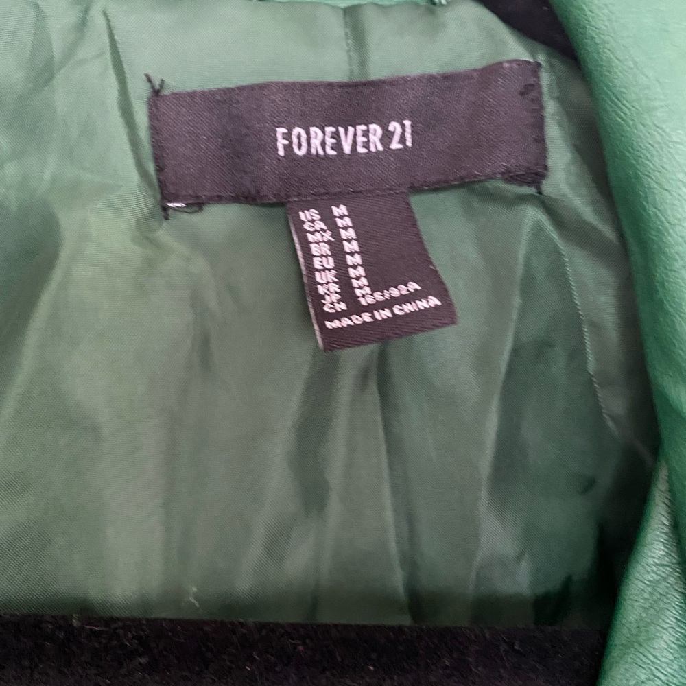 Green pleather jacket - Picture 2 of 2